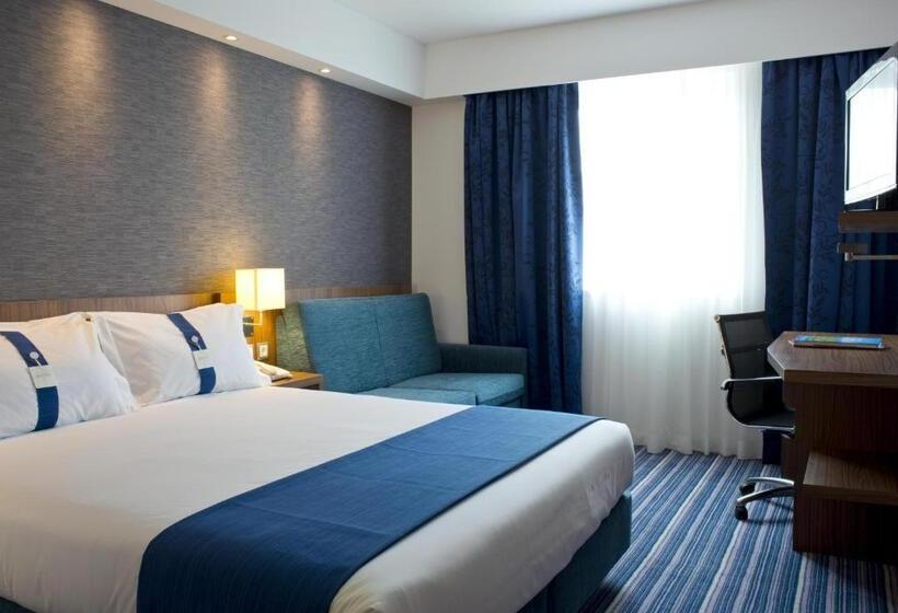 스탠다드 룸, Holiday Inn Express Toulon   Est, An Ihg