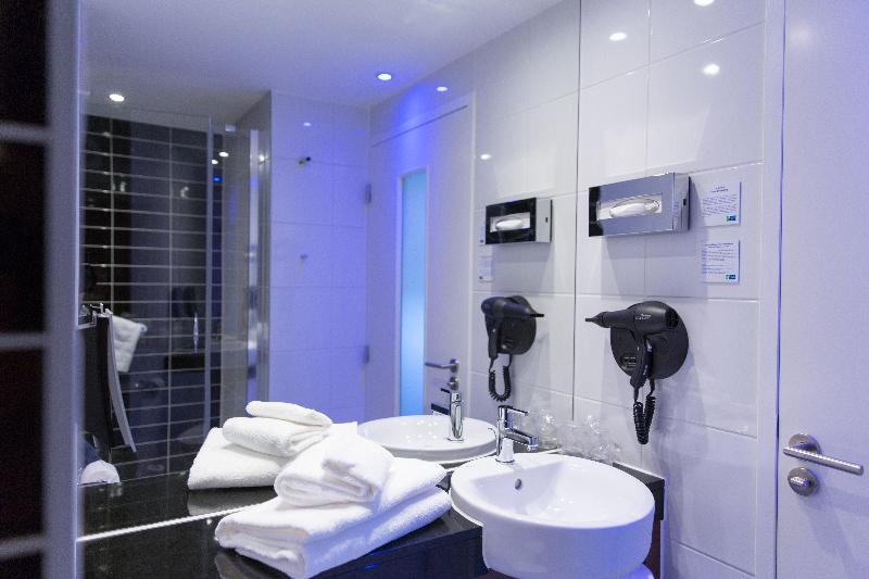 스탠다드 룸, Holiday Inn Express Toulon   Est, An Ihg