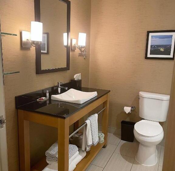 Люкс Повышенной Комфортности, Wyndham Avon