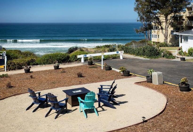 스탠다드 룸 측면 바다 전망, Tides Oceanview Inn And Cottages