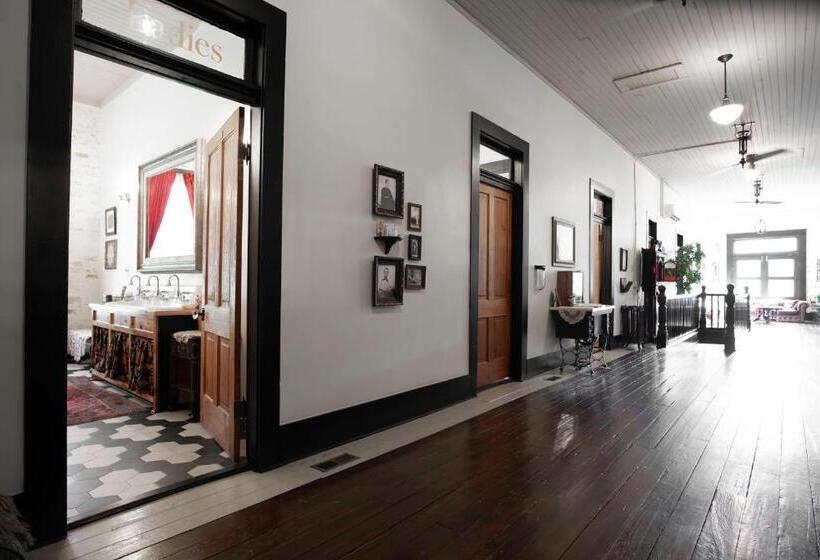 Номер Deluxe, Beard And Lady Inn