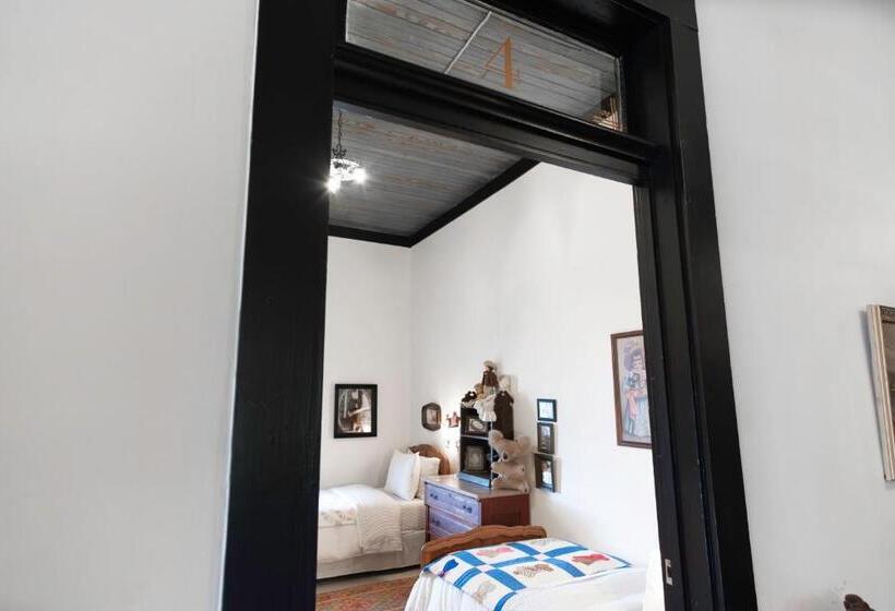 Номер Deluxe, Beard And Lady Inn