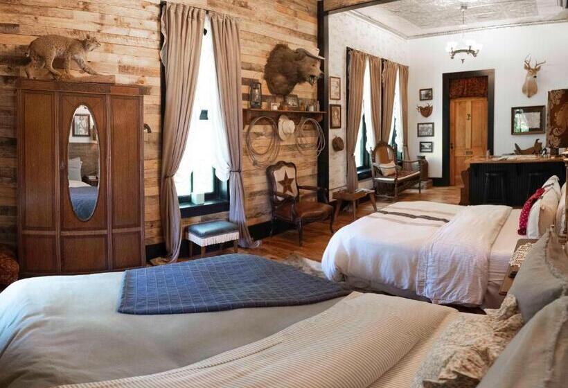 Студия Deluxe, Beard And Lady Inn