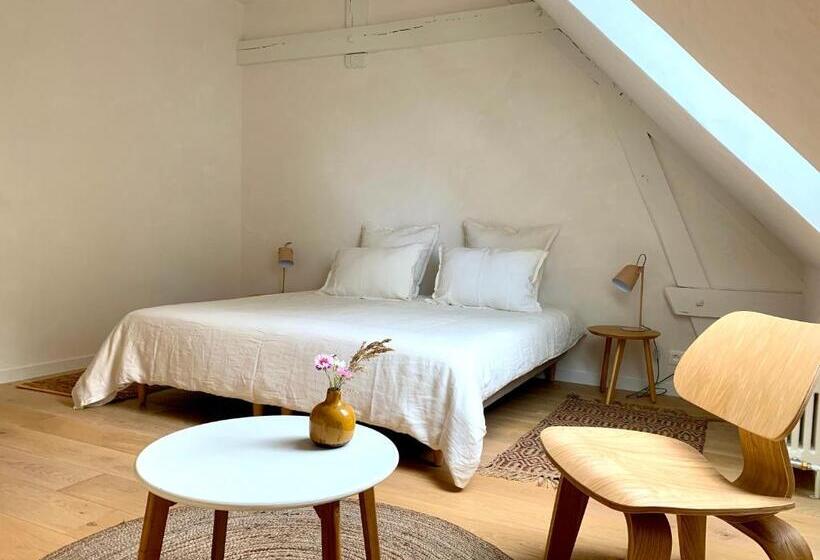 Номер Стандарт Вид на Сад, La Maison Vivante, Chambres D Hotes Au Coeur Du Perche