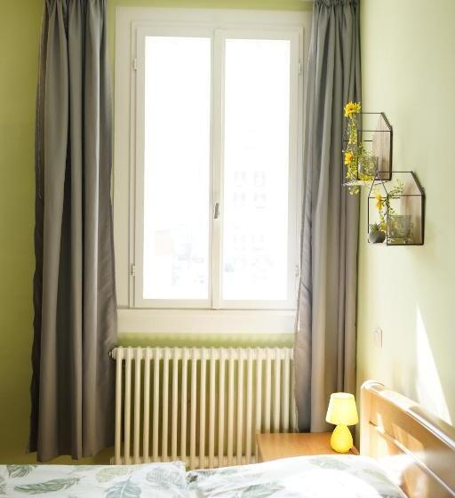 Номер Стандарт, Quartier Goldener Löwe