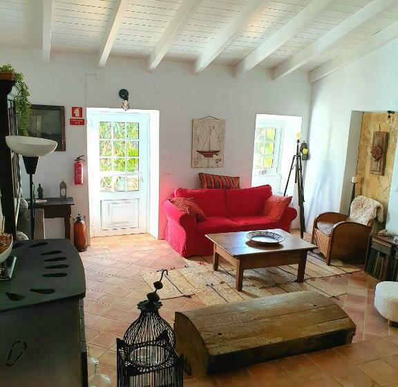 Дом 1 Спальня, Charming Country House