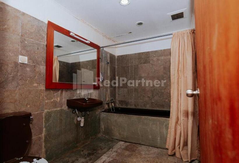Семейный Номер, Villa Green Valley Puncak Redpartner