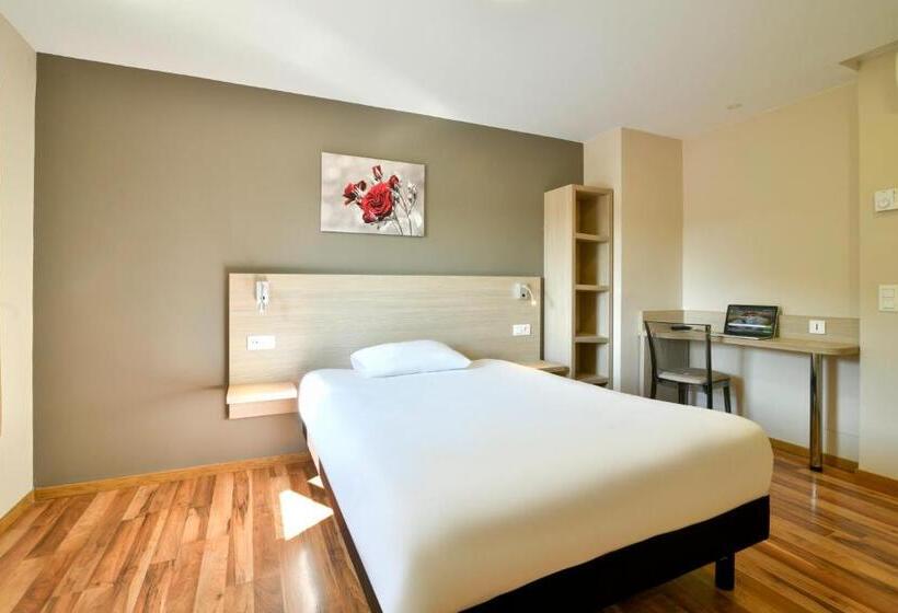 Номер Стандарт, B&b Hotel Bollène