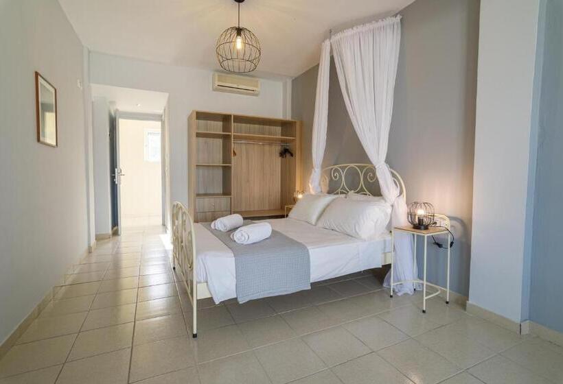Quarto Superior Vista Mar, Hermes