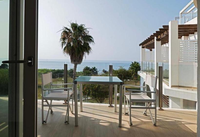 Номер Deluxe, Infinity Resort Tropea