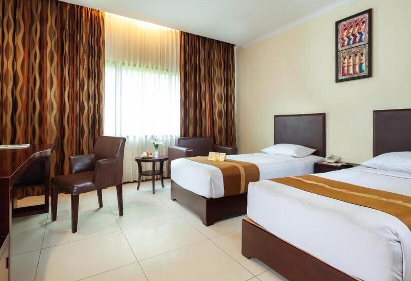 Номер Deluxe, Montana Dua Malang