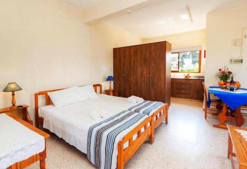 استودیوی استاندارد, Follow The Sun Hotel Apartments