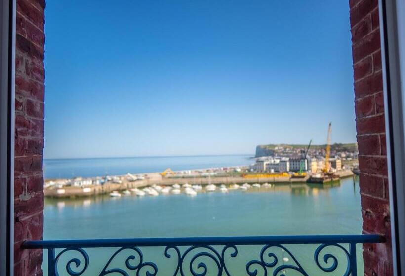 Номер Стандарт Вид на Море, De Calais