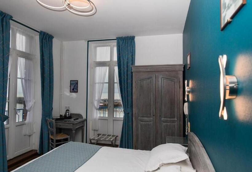 Номер Стандарт Вид на Море, De Calais