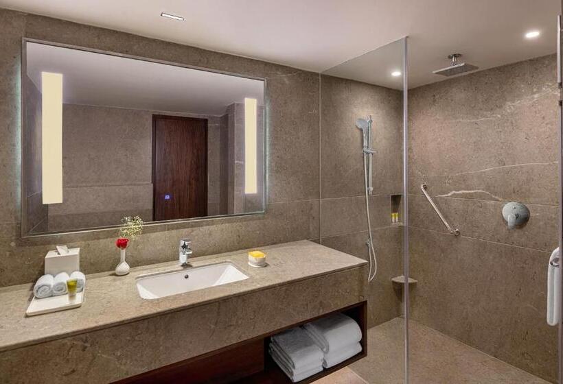 带大床的行政房间, Hyatt Centric Rajpur Road Dehradun