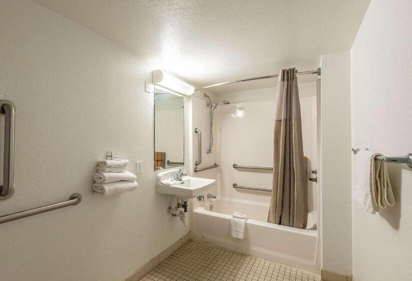 Номер Стандарт Адаптированный для Инвалидов, Motel 6eloy, Az  Casa Grande