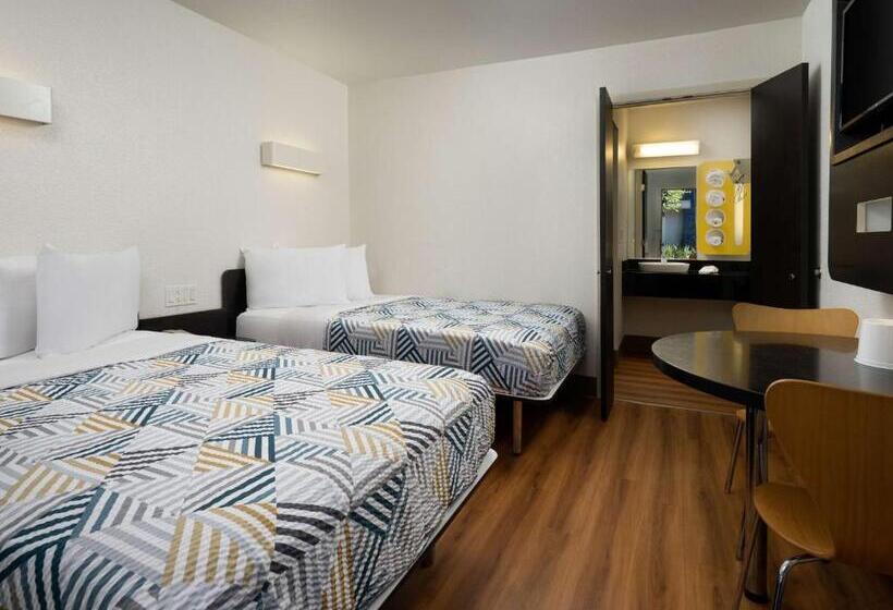 Номер Стандарт Адаптированный для Инвалидов, Motel 6goleta, Ca  Santa Barbara