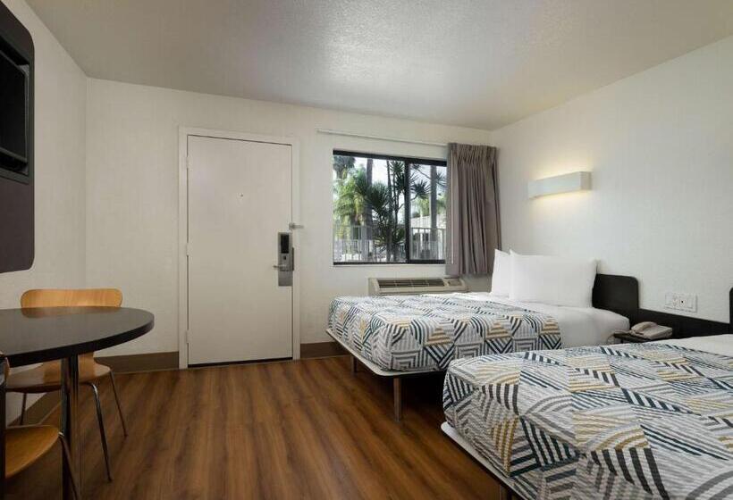 Номер Стандарт, Motel 6goleta, Ca  Santa Barbara
