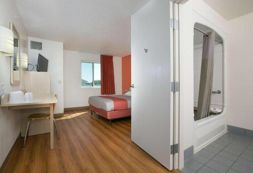 Номер Стандарт, Motel 6brooklyn Center, Mn  Minneapolis