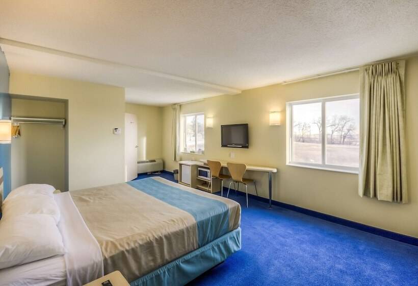 デラックスルーム, Motel 6estevan, Sk