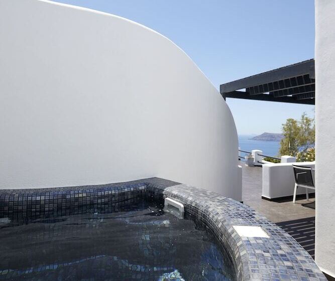 Suite con Hidromasaje, Oia Suites