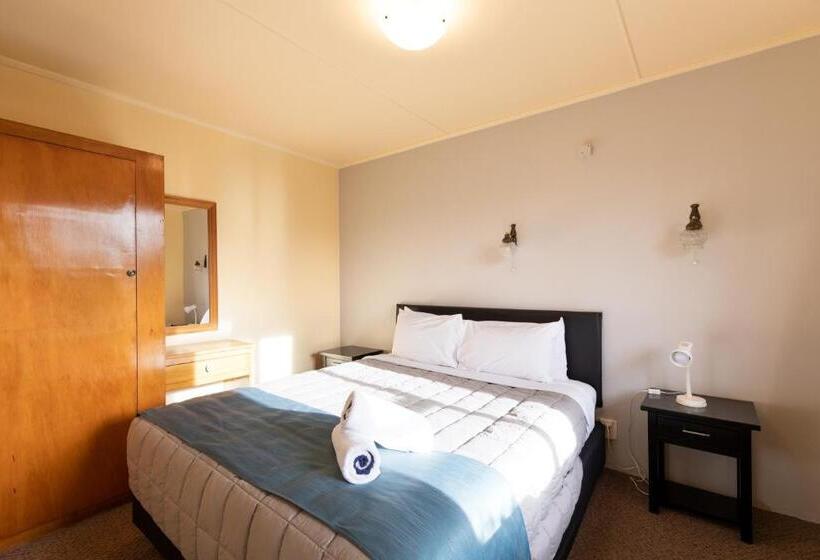 Апартаменты 3 Спальни, Alpine View Motel