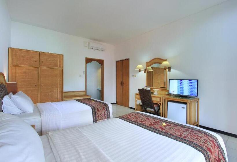 Номер Deluxe, Puri Naga Beachfront Cottages