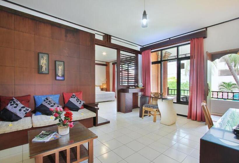 Люкс, Puri Naga Beachfront Cottages