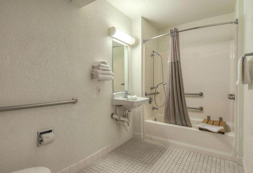 장애인을 위한 스탠다드 룸, Motel 6 Jurupa Valley, Ca   Riverside West