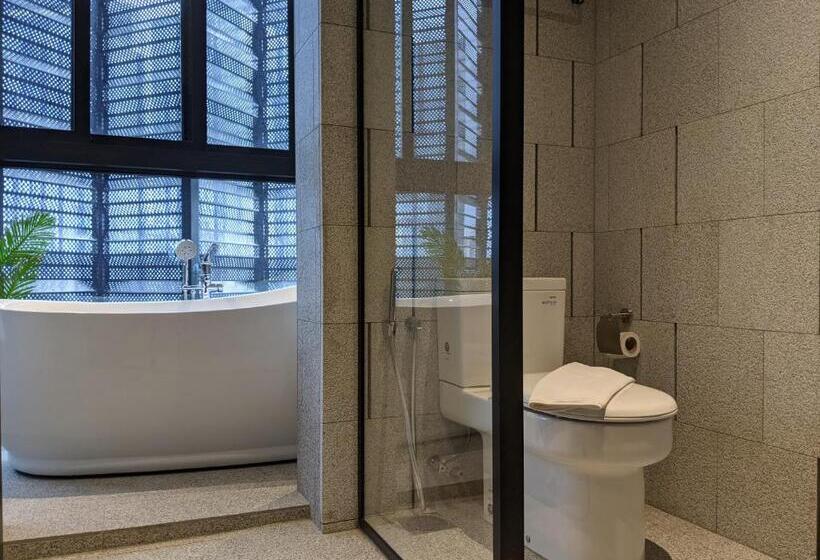 استودیوی استاندارد, Mana Mana Suites At Scarletz Klcc