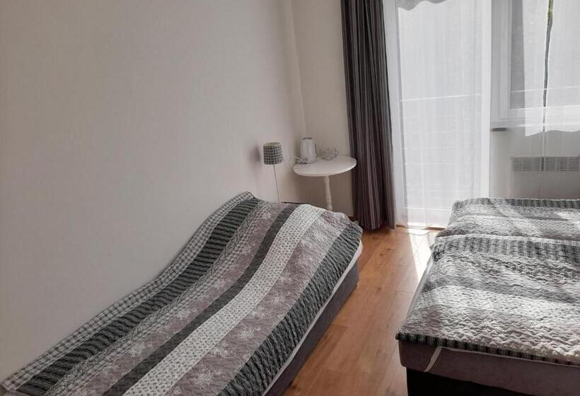 Quarto Triplo Estandar, Ośrodek Wypoczynkowy Sum