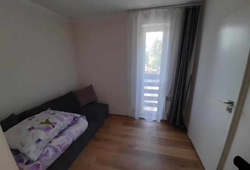 Estúdio Estandar com Sacada, Ośrodek Wypoczynkowy Sum
