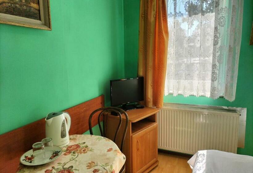 Номер Стандарт, Gościniec U Zawierki