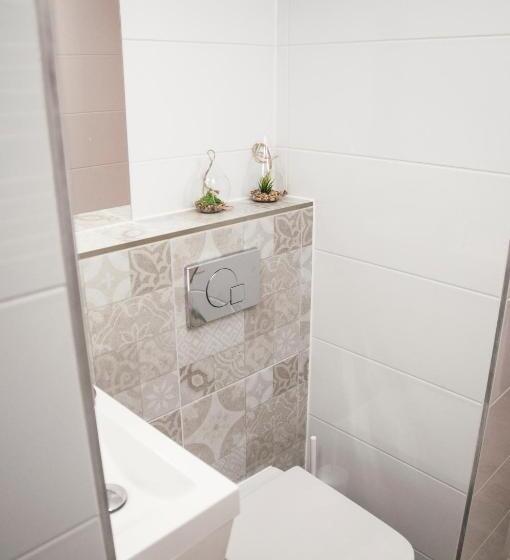 Люкс с гидромассажем, Underground Jacuzzi Rooms