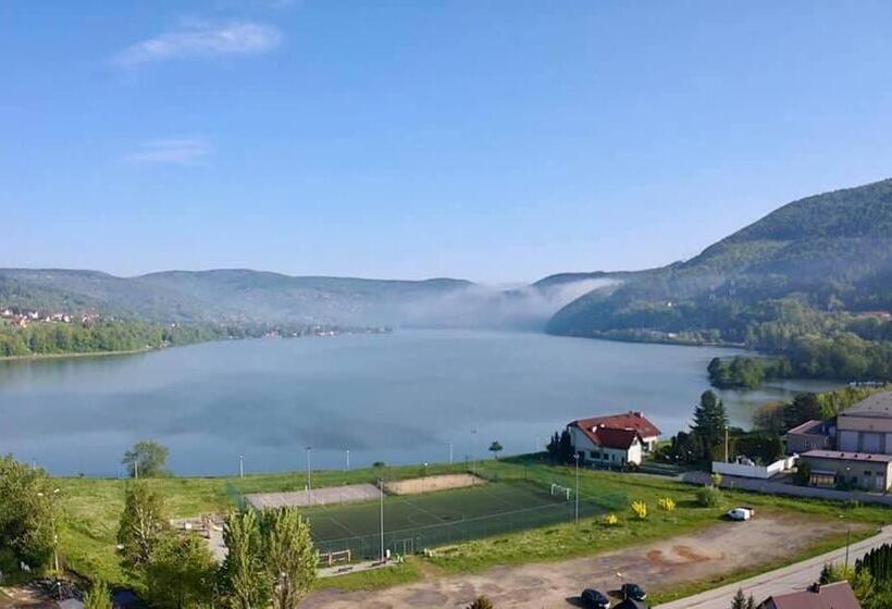 Номер Стандарт, Nasza Owczarzówka