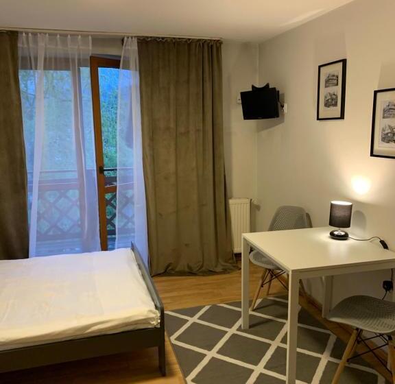 Quarto Estandar com Sacada, Przystanek Gubałówka  Guest House Zakopane