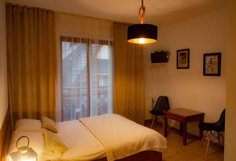 Quarto Estandar Vista Montanha, Przystanek Gubałówka  Guest House Zakopane