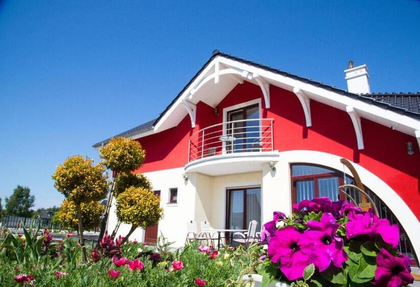 Апартаменты 2 Спальни, Villa Kamila