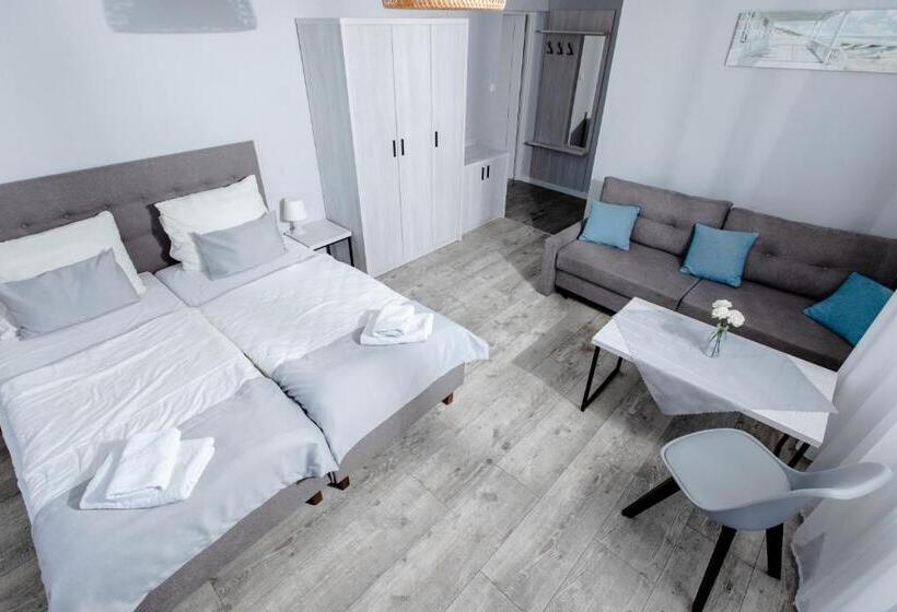 Семейный Номер, Ośrodek Kolonijno Wczasowy Mewa   Przy Plaży Z Basenem Z Podgrzewaną Wodą I Mini Spa