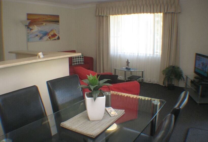 Апартаменты 2 спальни Вид на Сад, Beaches Serviced Apartments