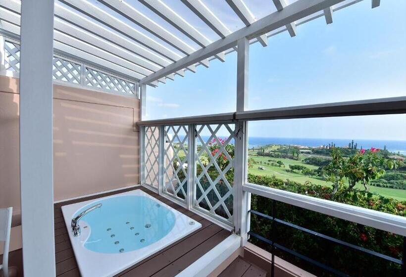 سوئیت با وان آب گرم, Shigira Bayside Suite Allamanda