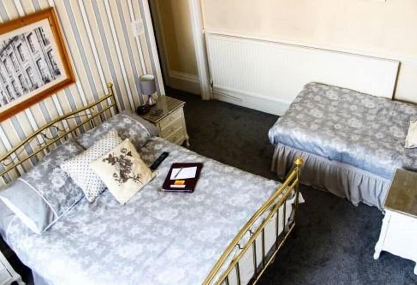 Семейный Номер, Malvern Guesthouse