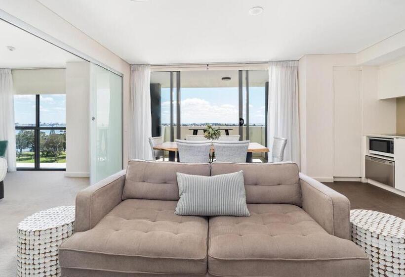 2 Bedroom Apartment with Views, Terminus Apartment Hotel, Ascend Hotel Collection