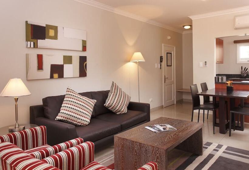 Apartamento 1 Dormitório, The Capital Villa