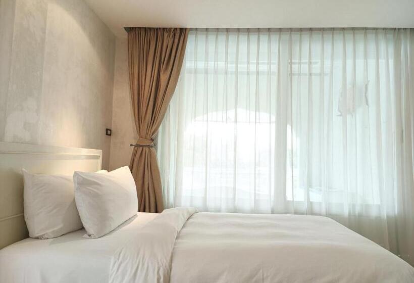 Номер Стандарт Вид на Реку, The Oia Pai Resort