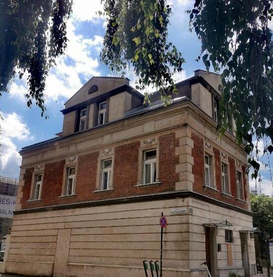 חדר משפחתי, Kazimierz Residence Square
