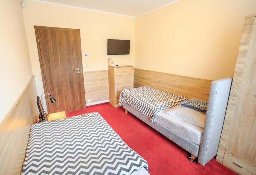 Номер Стандарт Совместная Ванная, Botanik Hostel