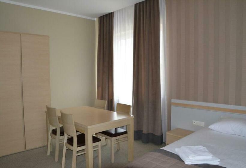Номер Стандарт, Emef Centrum Szkoleniowo Serwisowe