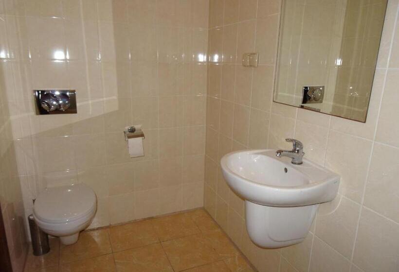Четырехместный Номер Стандарт, Hostel Miłosz