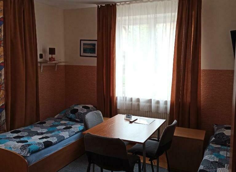Standard Quadruple Room with Balcony, Noclegi Słodki Sen 1
